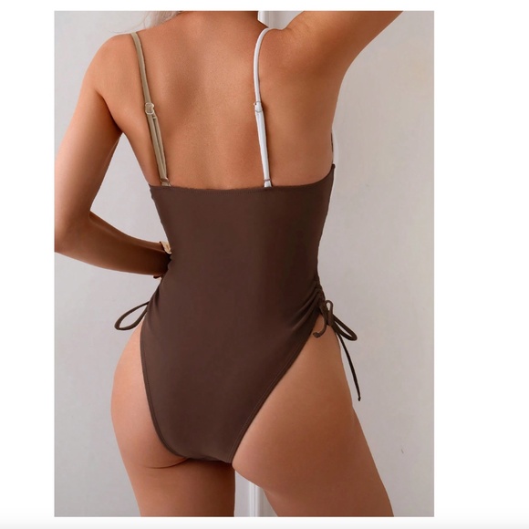 Shein Color block one piece swimsuit - M/6 - Picture 3 of 3